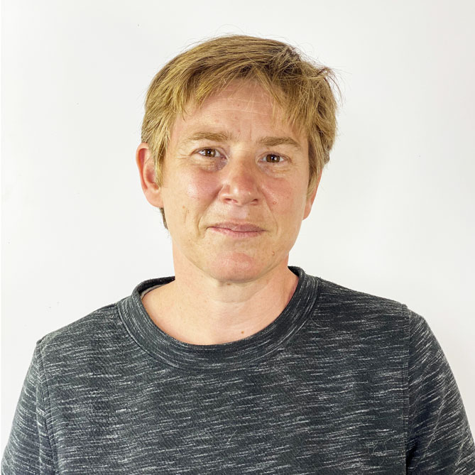 CLAIRE BELTRAMO